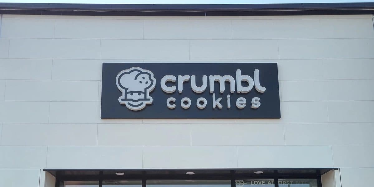 Crumbl Cookies Working on First Quebec Location