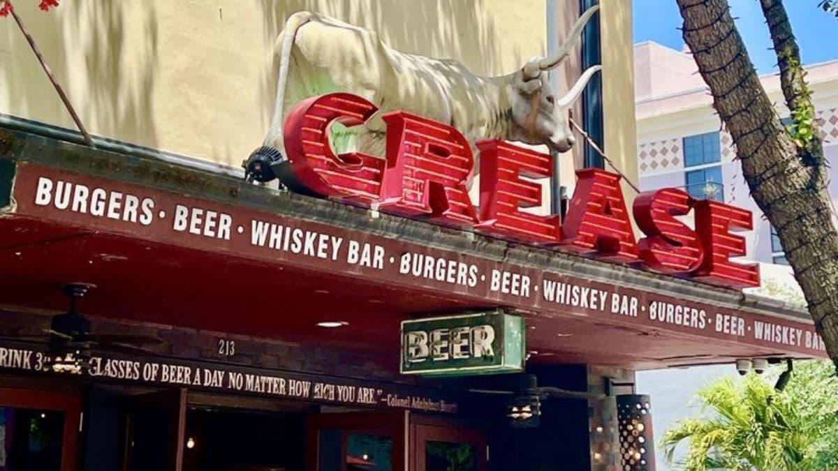 Downtown West Palm Beach Restaurant Known for 10 oz Burgers to Close