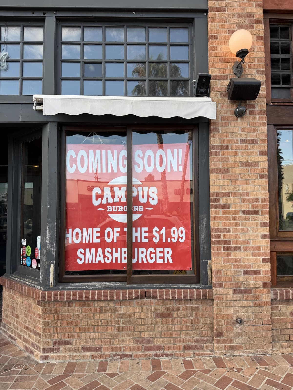 Campus Burgers Making San Diego Debut in PB