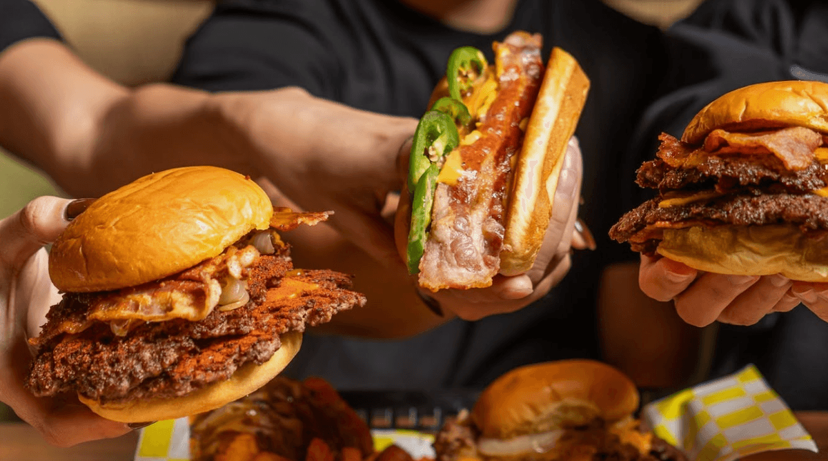 FNF Hot Burger Joining Phipps Plaza This Summer