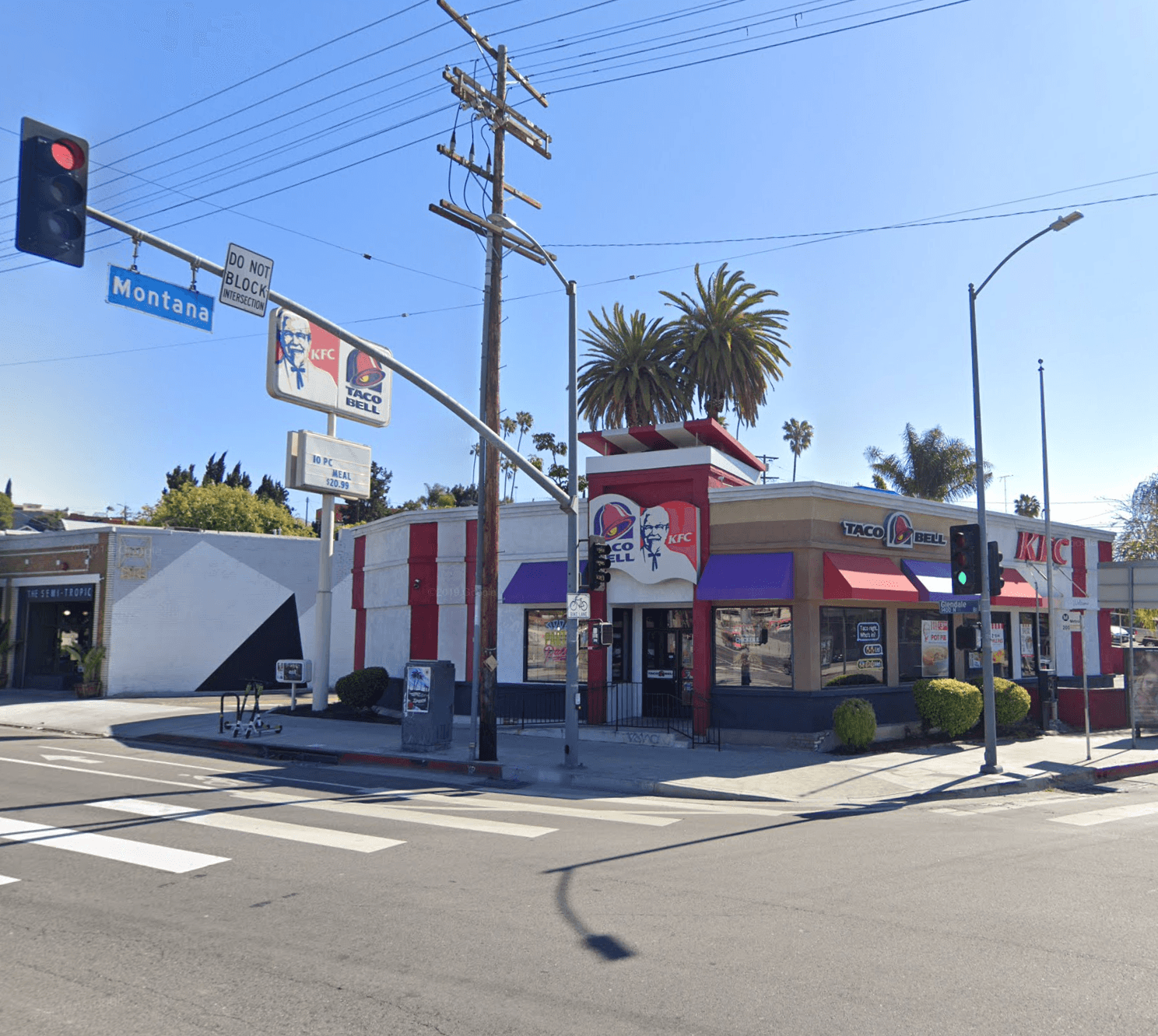 Starbucks - Echo Park - 1400 Glendale Blvd, Los Angeles, CA 90026