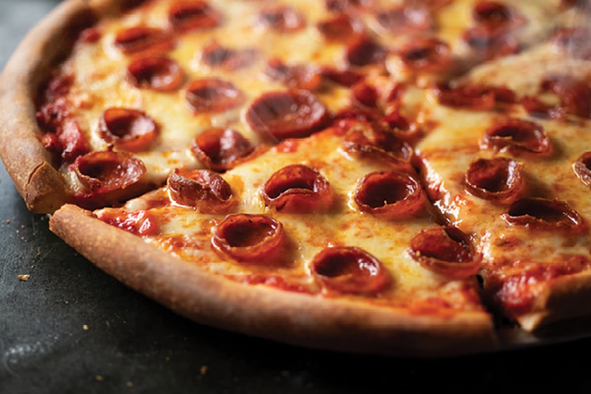 Detroit Takes Phoenix: Jet’s Pizza Brings Iconic Pizza Style to Valley of the Sun