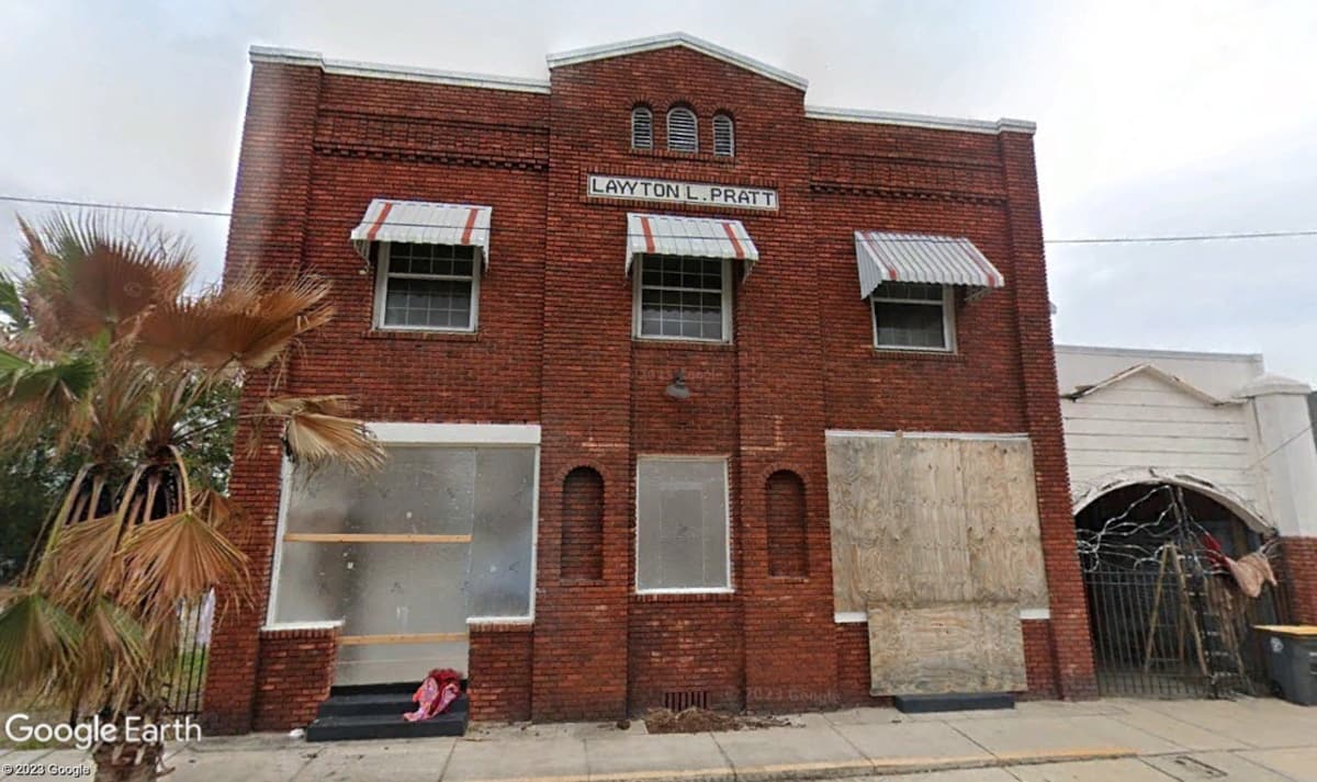 Pratt Funeral Home Being Converted to Airbnb and Restaurant