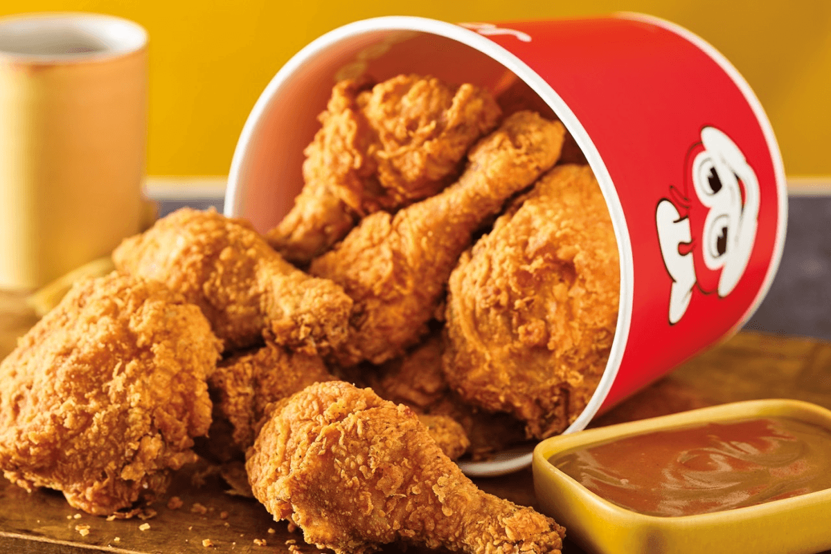 Jollibee Seattle Opens on Friday, June 7