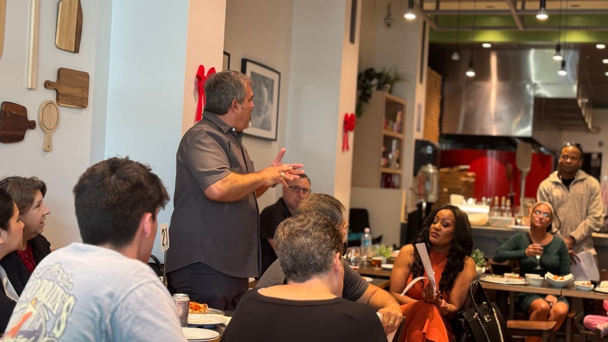 Local Entrepreneurs Meet and Mingle at Jacksonville Event