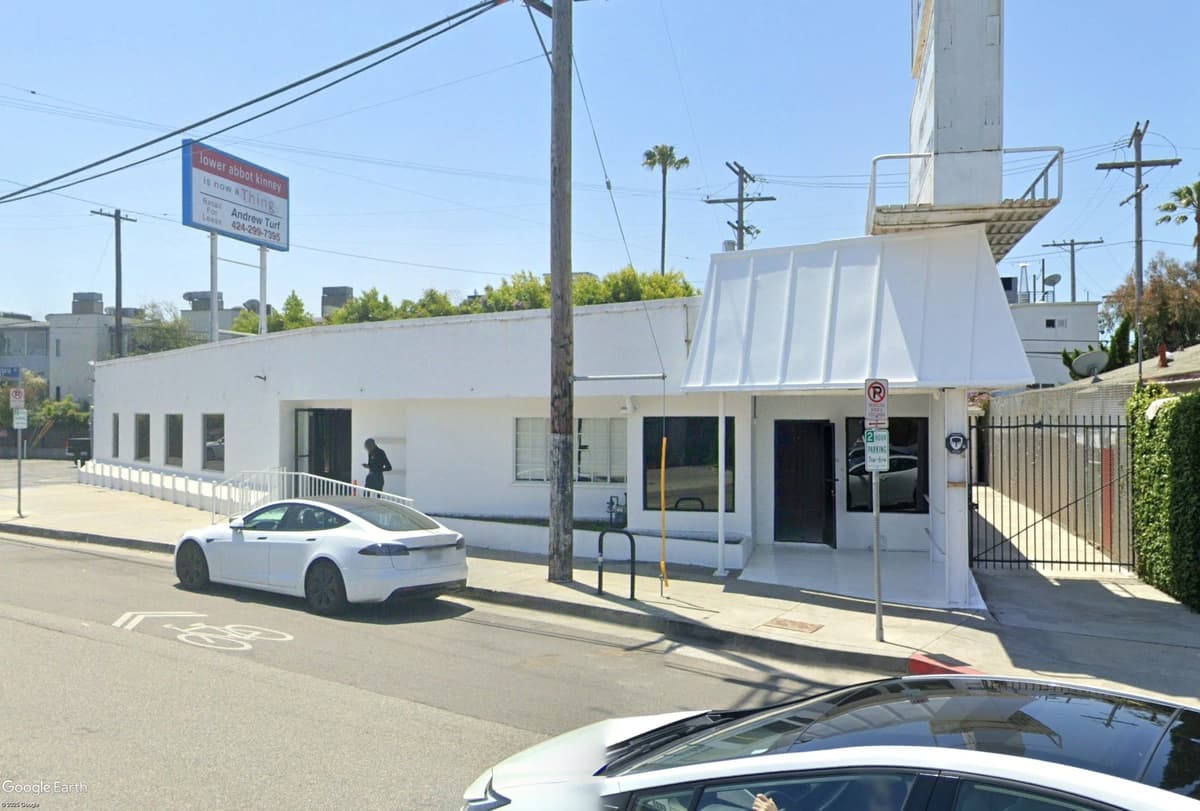 Jacques Marie Mage Working on Eatery in Venice