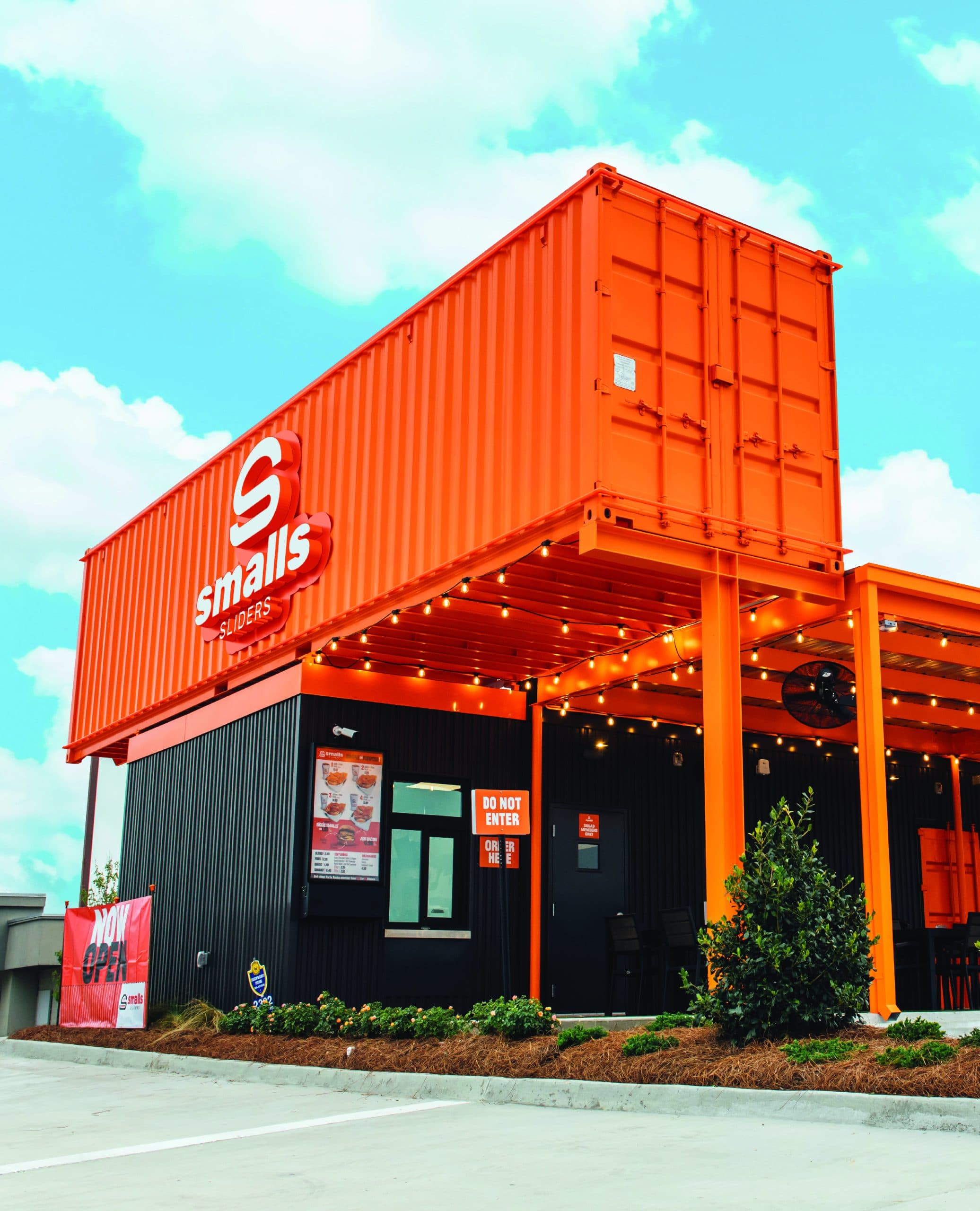 Smalls Sliders® Reopens Marrero Can in New Orleans