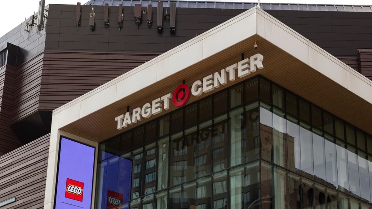 Target to host three-day sale.