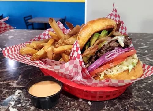 5th Street Burger to Make Michigan Debut in Kalamazoo This Year