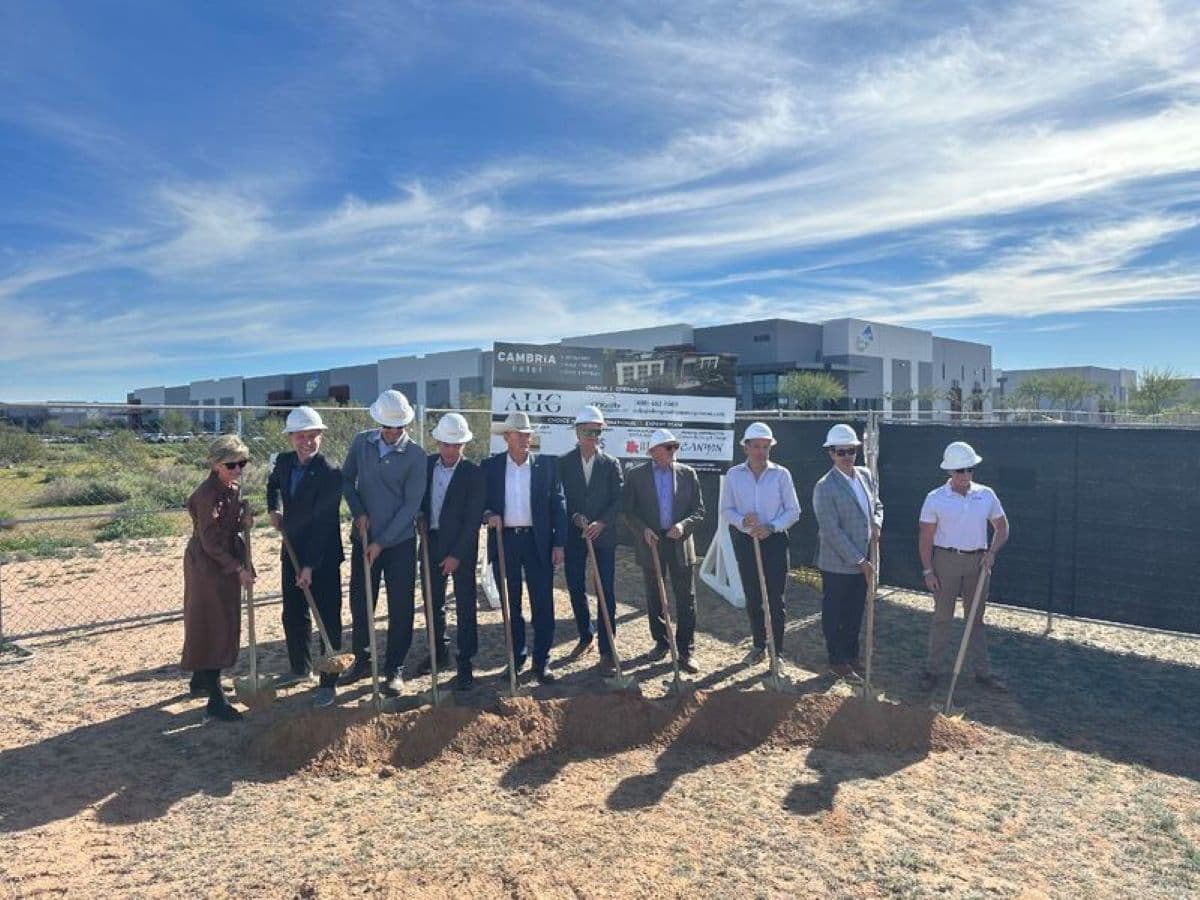 Cambria Hotel Mesa to Open With Rooftop Bar and Restaurant