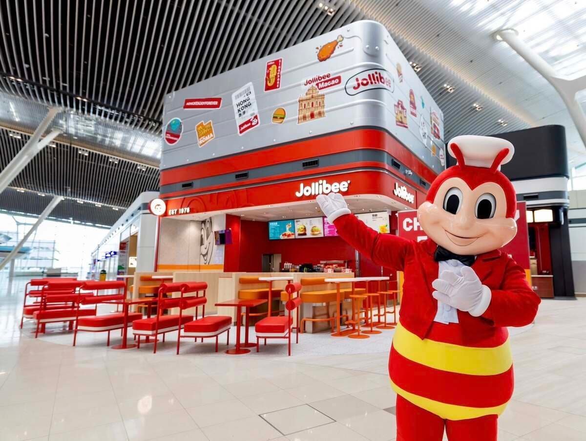 Jollibee reportedly planning major expansion into San Antonio with up to 15 locations.
