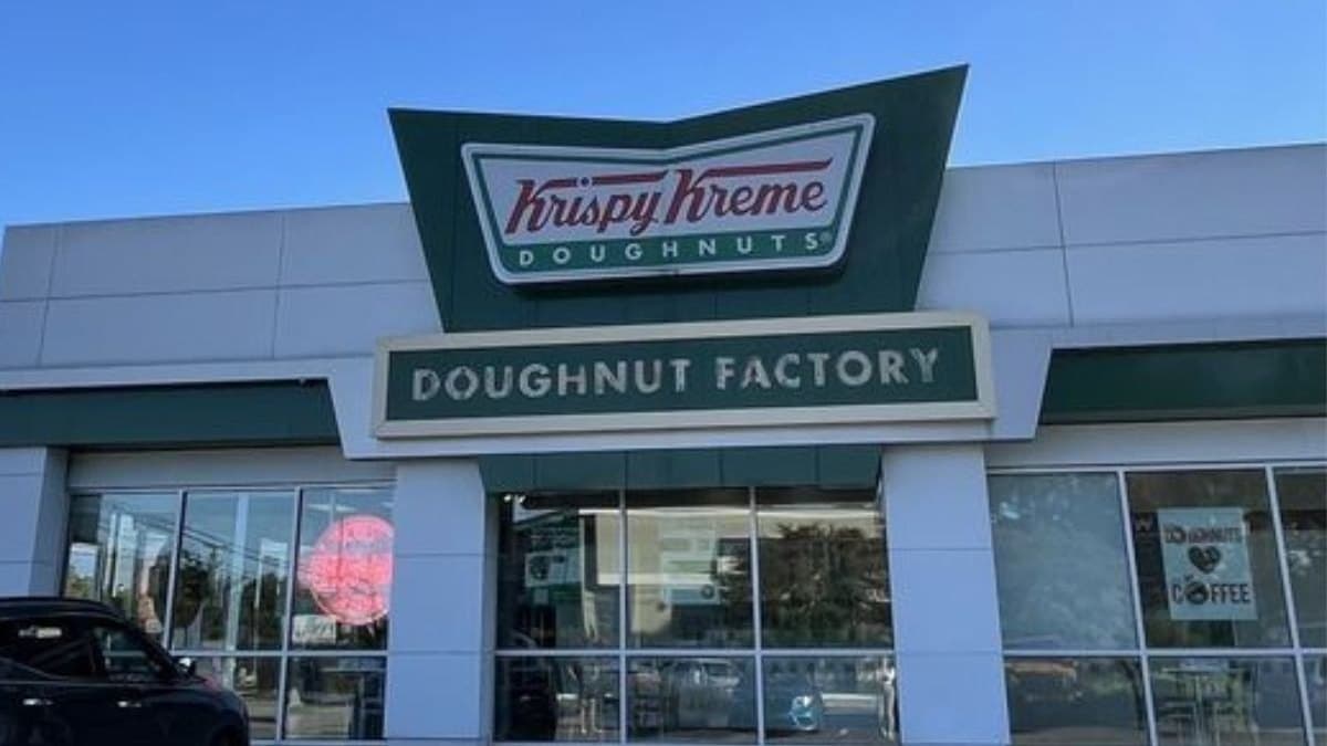 This is a storefront image of Krispy Kreme